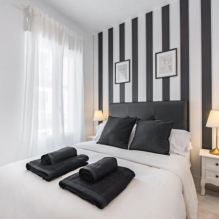 Vacavic Plaza Mayor Apartament マドリード エクステリア 写真